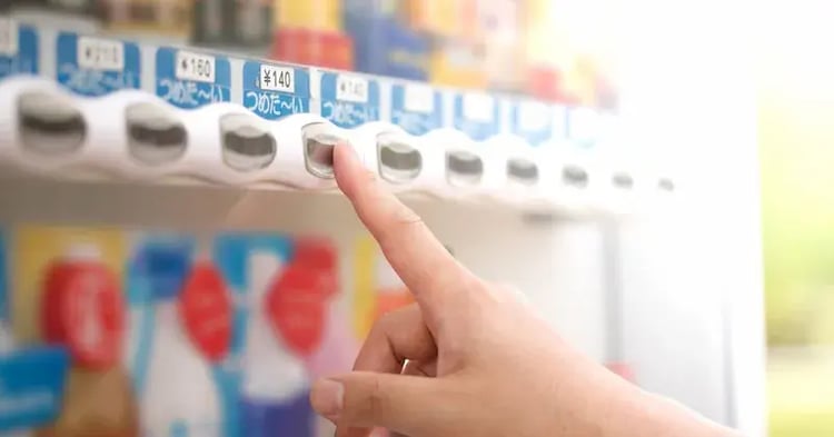 キャンペーン活用事例 - 自動販売機限定のクローズドキャンペーン｜デジタルプロモーション施策なら「Dline」